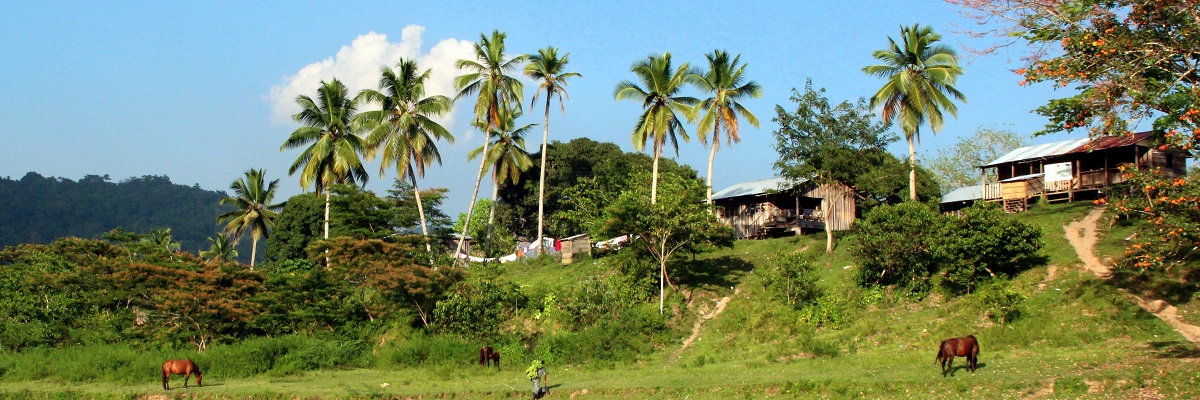 HONDURAS Pipantéval a Moszkító-partra