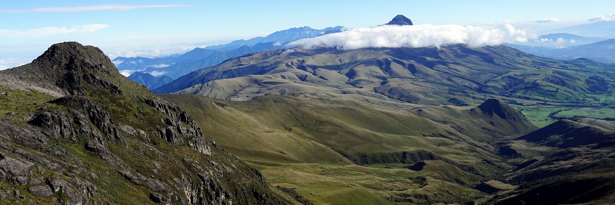 ECUADOR A Cotopaxi-vulkán (5897 m)