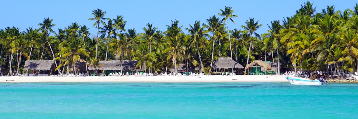 DOMINIKAI KÖZTÁRSASÁG Karibi "partitúra"